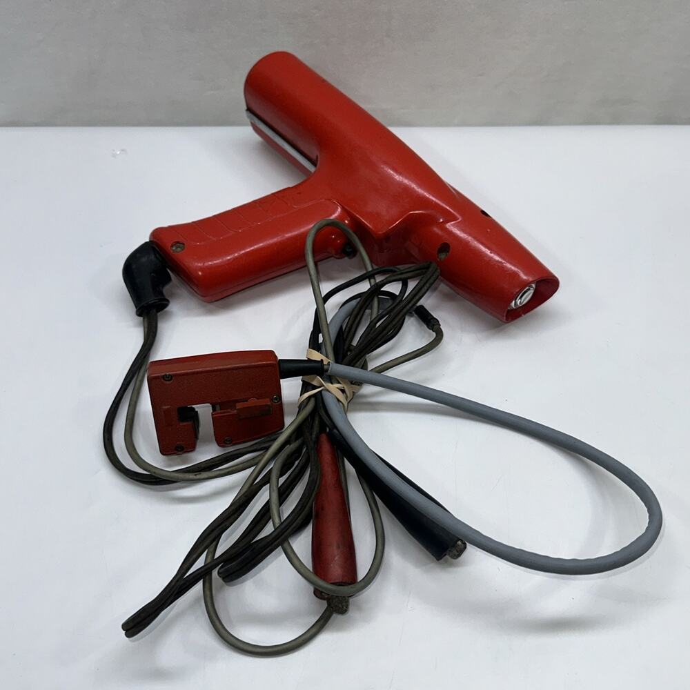 SNAP-ON MT 212 - 12 VOLT TIMING LIGHT TESTED & WORKING FORD CHEVY MOPAR
